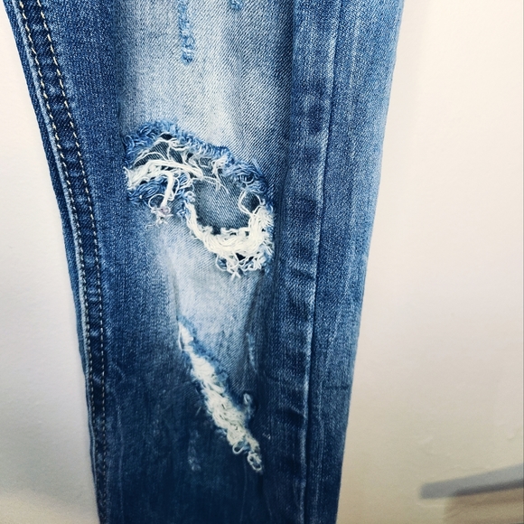 Boyfriend Jeans - Picture 6 of 9